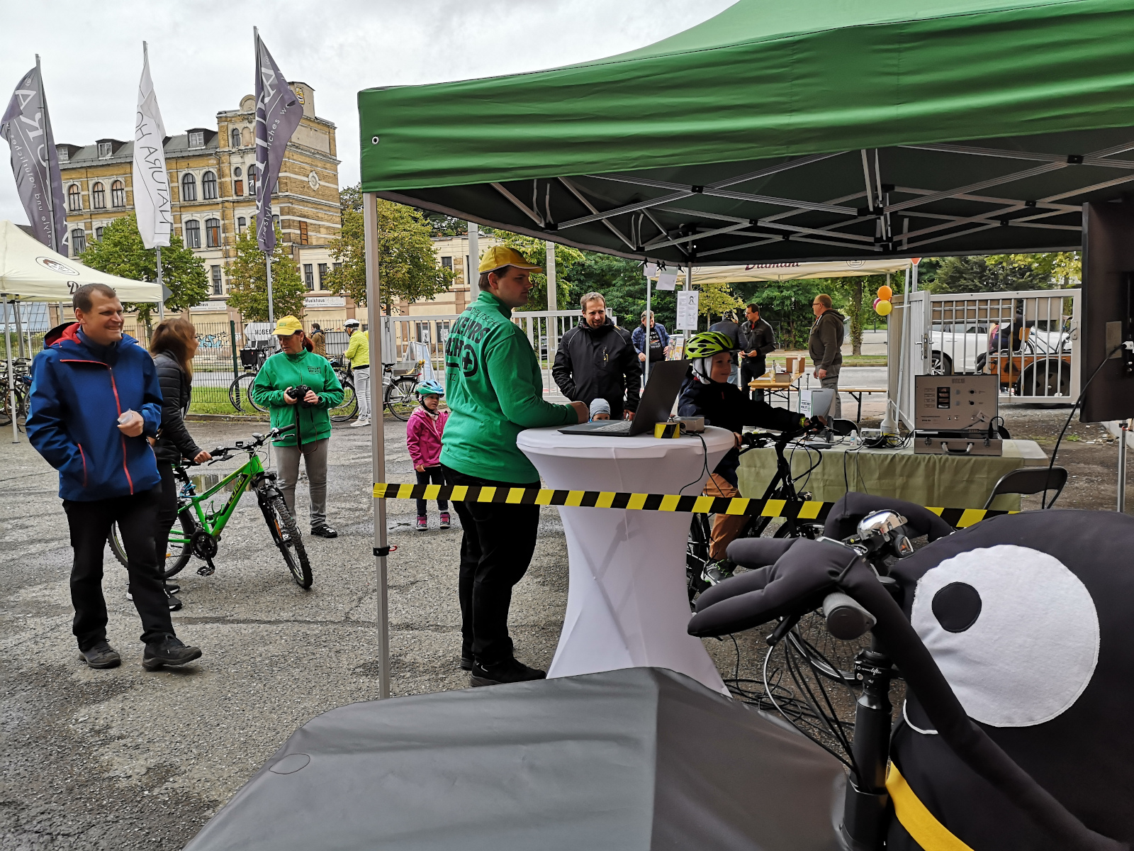 Stand der Verkehrswacht Chemnitz zum Fahrradfest