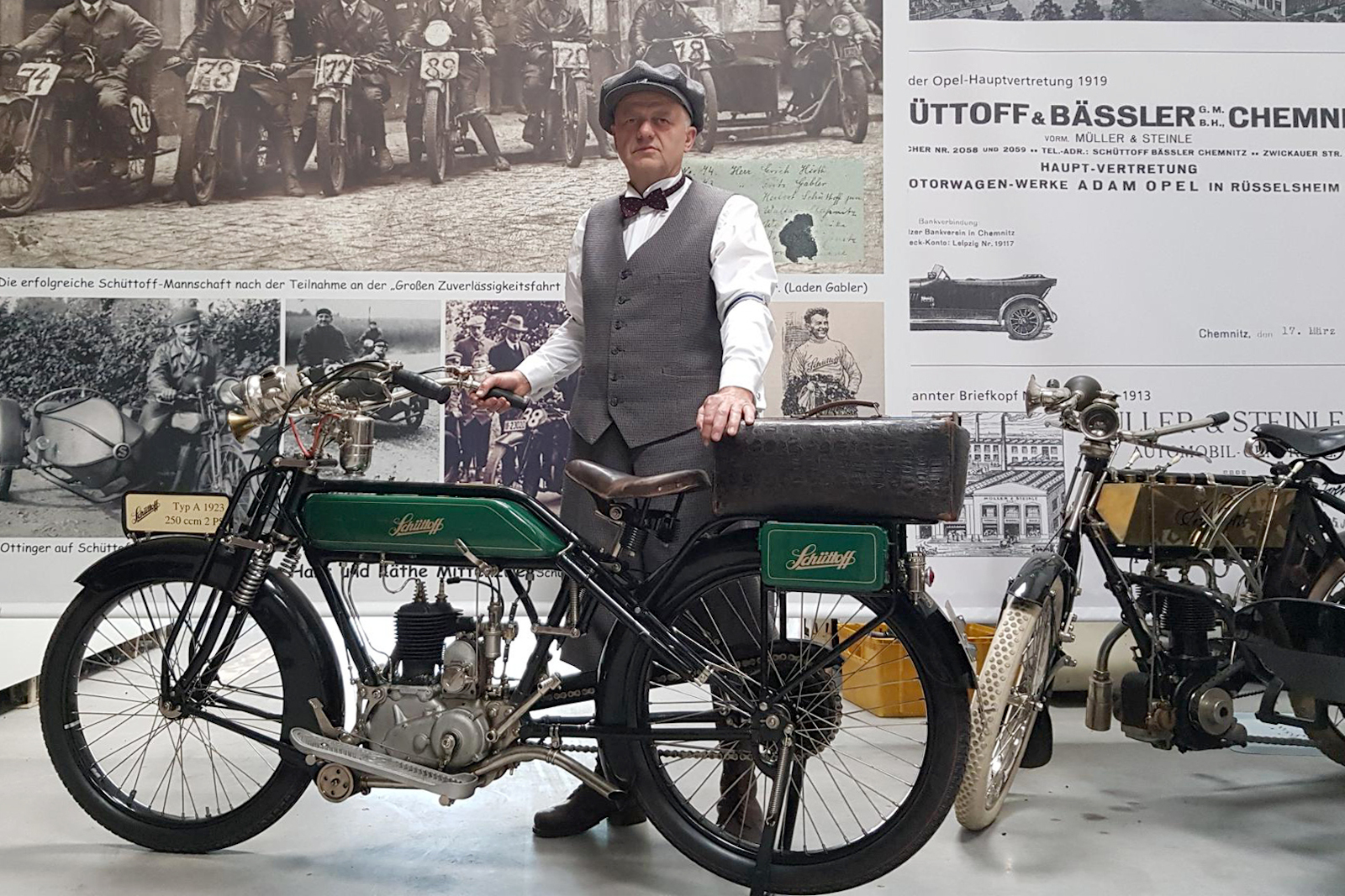 Gerold Trautner mit Schüttoff-Motorrad Typ A, Foto: Walter Wilke