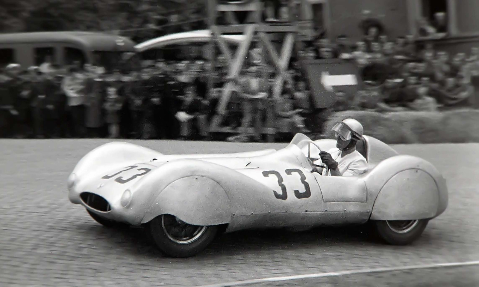 Edgar Barth auf dem Sachsenring 1954, Foto; Archiv Hendrik Medrow