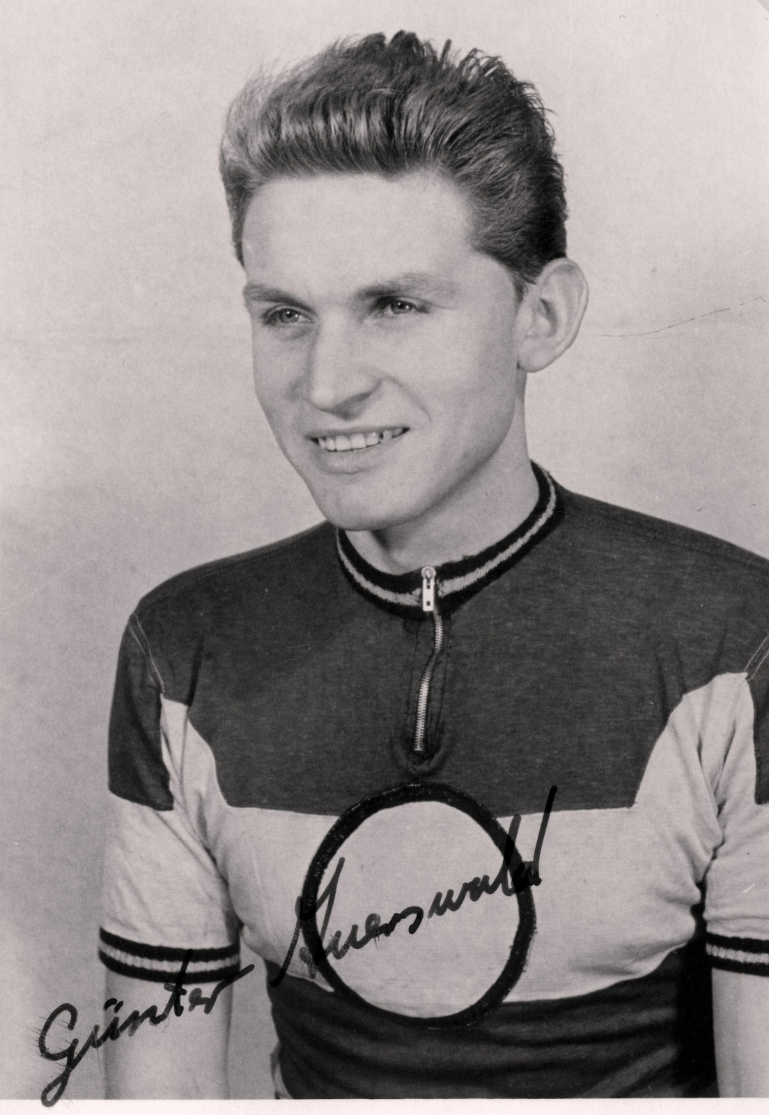 Günter Auerswald Autogramm-Karte. Foto: Archiv Hartmut Rogotzki