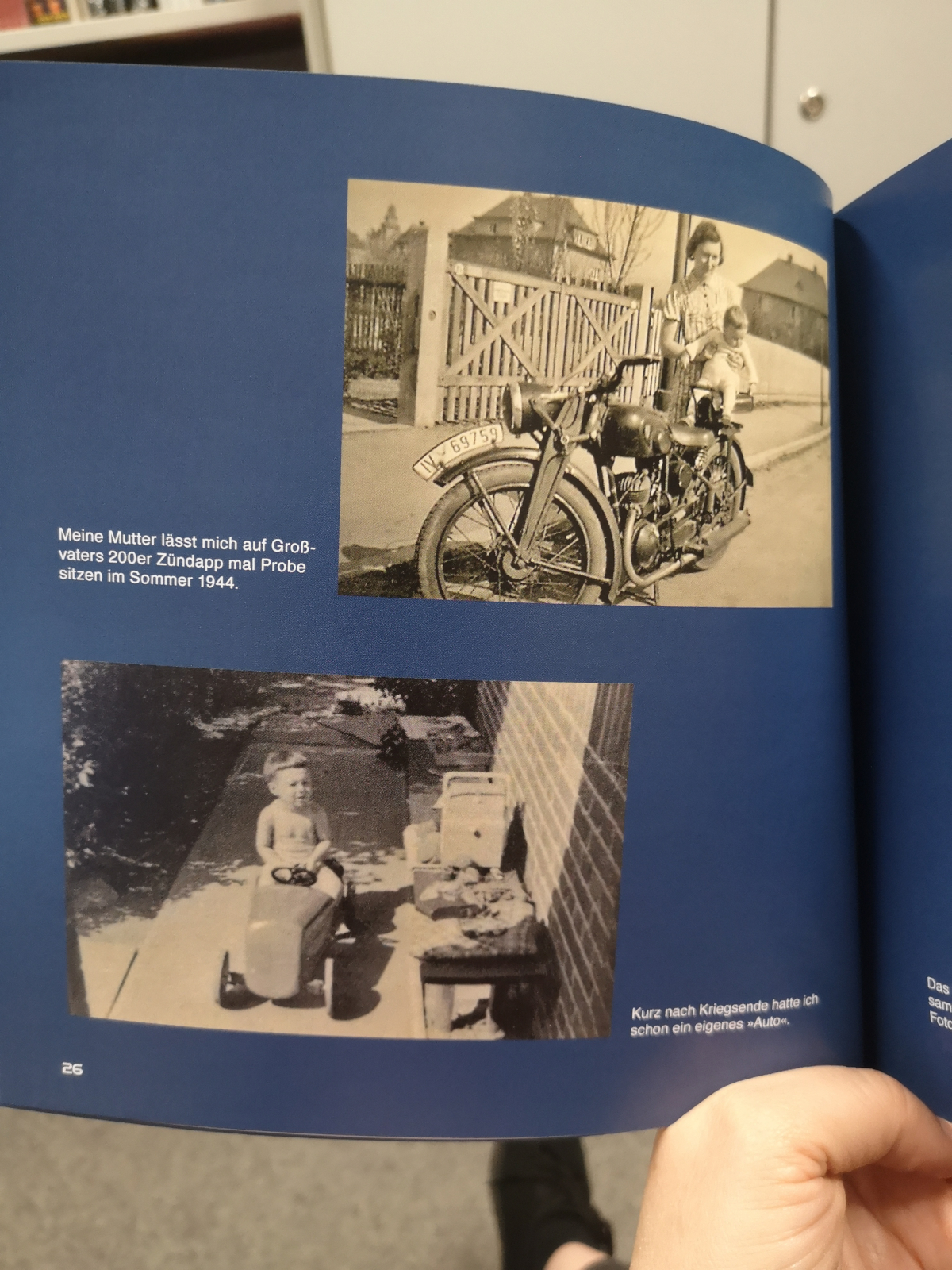 Blick in das Buch "Wie Chemnitz zu einem Fahrzeugmuseum kam". Bildrechte: Mironde-Verlag